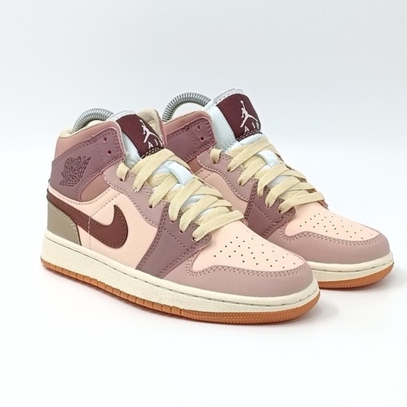 Nike Shoes - JORDAN RETRO 1 PALO ROSA